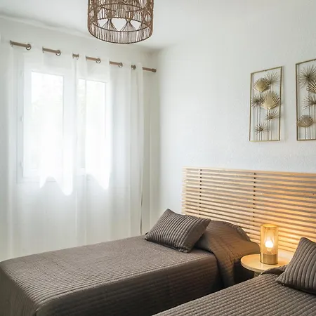 Spelonca Holiday home *